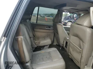 2010 Ford Expedition Limited z VIN 1FMJU1K54AEA75968, wystawiony jako Copart lot #51372925 z przebiegiem 253 586 mil mil oraz Czysty tytuł • Clean title. Historia ofert i sprzedaży dostępna na DreamBid. Obrazek 11.