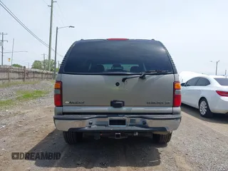 2003 Chevrolet Tahoe LS with VIN 1GNEC13V53J196825, listed as a IAAI auction lot 42382716 with 177,277 mi miles and . Bid and sale history available at DreamBid. Image 16.