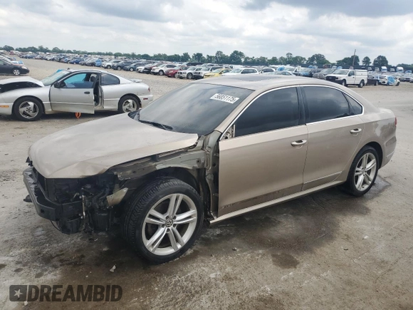 2015 Volkswagen Passat SEL Premium z VIN 1VWCV7A3XFC030563, wystawiony jako Copart lot #56851175 z przebiegiem 217 343 mil mil oraz Szkoda całkowita • Salvage title. Historia ofert i sprzedaży dostępna na DreamBid. Obrazek 1.