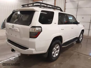 2018 Toyota 4Runner SR5 with VIN JTEBU5JR0J5506340, listed as a IAAI auction lot 41360970 with 101,420 mi miles. Bid and sale history available at carsss.com. Image 4.