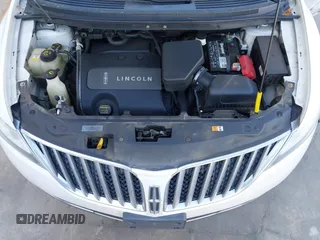 2011 Lincoln MKX with VIN 2LMDJ8JK1BBJ02616, listed as a IAAI auction lot 41255463 with 139,950 mi miles. Bid and sale history available at carsss.com. Image 10.