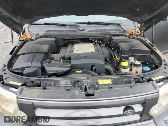 2006 Land Rover LR3 HSE with VIN SALAG25436A390756, listed as a Copart auction lot 56380045 with 210,493 mi miles and Salvage title. Bid and sale history available at DreamBid. Image 12.