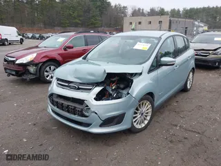 2013 Ford C-Max Hybrid SE with VIN 1FADP5AU6DL502940, listed as a IAAI auction lot 41918326 with 92,263 mi miles. Bid and sale history available at carsss.com. Image 2.