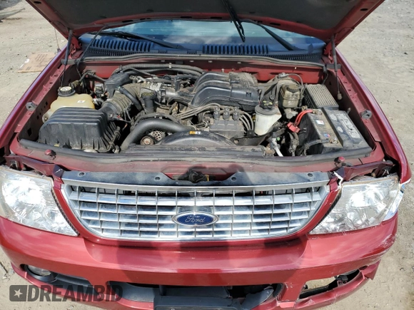 2005 Ford Explorer z VIN 1FMDU75K05UA90304, wystawiony jako Copart lot #50768675 z przebiegiem 141 190 mil mil oraz Szkoda całkowita • Salvage title. Historia ofert i sprzedaży dostępna na DreamBid. Obrazek 12.