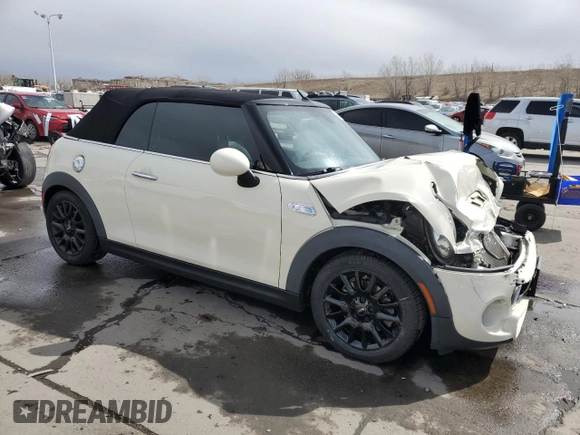 2016 MINI Convertible S с VIN WMWWG9C54G3C21935, выставлен на аукционе Copart как лот 49302455 с пробегом 63 579 миль миль и Списание • Salvage title. История ставок и продаж доступна на DreamBid. Изображение 4.