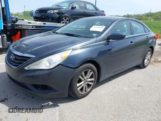 2012 Hyundai Sonata GLS with VIN 5NPEB4AC7CH485311, listed as a IAAI auction lot 42114018 with 240,584 mi miles and . Bid and sale history available at carsss.com. Image 2.