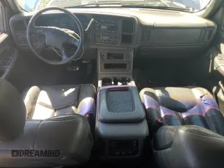 2003 Chevrolet Silverado 3500 LS with VIN 1GCJC33143F147750, listed as a Copart auction lot 62551314 with 359,660 mi miles and Salvage Title. Bid and sale history available at carsss.com. Image 8.
