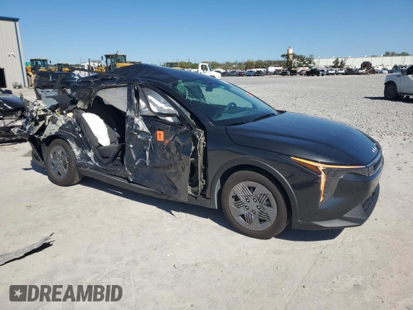 2025 Kia K4 LX with VIN 3KPFT4DE1SE045635, listed as a Copart auction lot 48115655 with 4,921 mi miles and Salvage Title. Bid and sale history available at carsss.com. Image 4.
