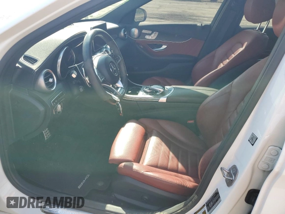 2016 Mercedes-Benz C 450 AMG z VIN 55SWF6EB9GU176626, wystawiony jako Copart lot #55214735 z przebiegiem 51 425 mil mil oraz Szkoda całkowita • Salvage title. Historia ofert i sprzedaży dostępna na DreamBid. Obrazek 7.