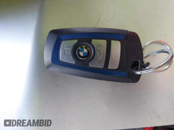 2012 BMW 3 Series 335i с VIN WBA3A9C55CFX59649, выставлен на аукционе IAAI как лот 42092969 с пробегом 182 620 миль миль и . История ставок и продаж доступна на DreamBid. Изображение 11.