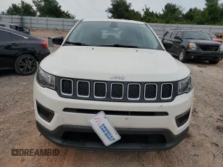 2018 Jeep Compass Sport z VIN 3C4NJCAB3JT123431, wystawiony jako Copart lot #63045144 z przebiegiem 118 849 mil mil oraz Szkoda całkowita • Salvage title. Historia ofert i sprzedaży dostępna na DreamBid. Obrazek 5.