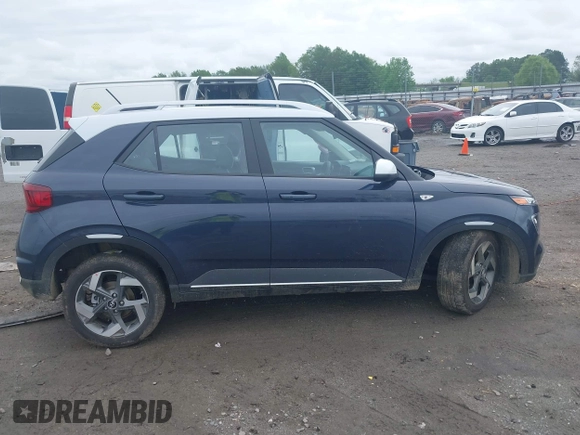 2024 Hyundai Venue SEL with VIN KMHRC8A32RU298638, listed as a IAAI auction lot 39283776 with 1,370 mi miles and . Bid and sale history available at DreamBid. Image 13.