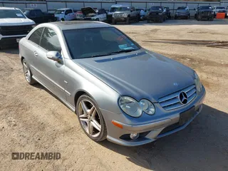 2009 Mercedes-Benz CLK 350 with VIN WDBTJ56H09F264848, listed as a IAAI auction lot 41627240 with 156,667 mi miles and . Bid and sale history available at DreamBid. Image 1.