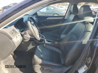 2014 Volkswagen Passat SE z VIN 1VWBN7A36EC053431, wystawiony jako Copart lot #49343735 z przebiegiem 102 845 mil mil oraz Szkoda całkowita • Salvage title. Historia ofert i sprzedaży dostępna na DreamBid. Obrazek 7.