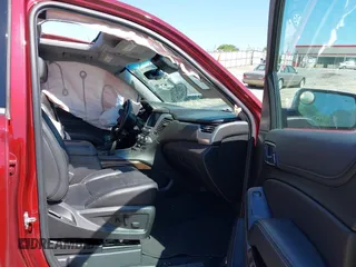 2019 Chevrolet Tahoe LT z VIN 1GNSKBKC2KR338107, wystawiony jako IAAI lot #41999167 z przebiegiem 117 260 mil mil oraz . Historia ofert i sprzedaży dostępna na DreamBid. Obrazek 5.