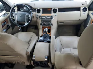 2011 Land Rover LR4 Lux z VIN SALAK2D49BA559320, wystawiony jako Copart lot #65981695 z przebiegiem 127 621 mil mil oraz Czysty tytuł • Clean title. Historia ofert i sprzedaży dostępna na DreamBid. Obrazek 8.