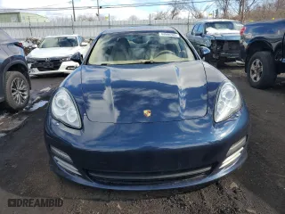 2010 Porsche Panamera S with VIN WP0AB2A75AL061320, listed as a Copart auction lot 44996365 with 145,786 mi miles and Salvage Title. Bid and sale history available at carsss.com. Image 5.