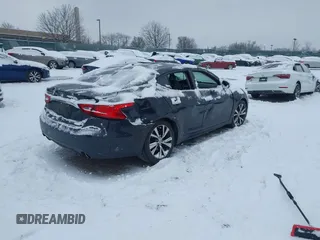 2017 Nissan Maxima SV with VIN 1N4AA6AP5HC418537, listed as a IAAI auction lot 41260140 with 56,140 mi miles. Bid and sale history available at carsss.com. Image 4.