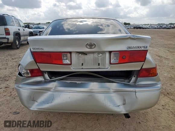 2000 Toyota Camry CE с VIN JT2BG22KXY0391368, выставлен на аукционе Copart как лот 59923575 с пробегом 220 660 миль миль и Списание • Salvage title. История ставок и продаж доступна на DreamBid. Изображение 6.