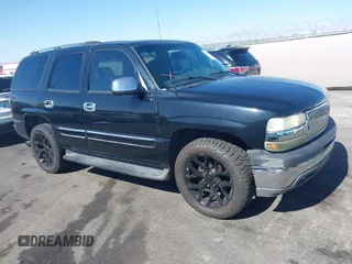 2004 Chevrolet Tahoe LS z VIN 1GNEC13V04R295023, wystawiony jako IAAI lot #42304325 z przebiegiem 170 153 mil mil oraz . Historia ofert i sprzedaży dostępna na DreamBid. Obrazek 1.