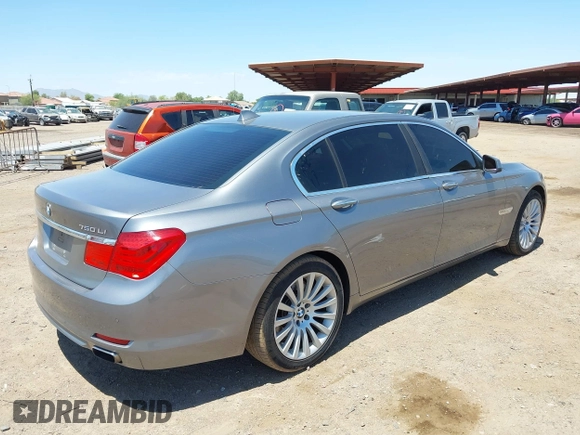 2012 BMW 7 Series 750Li xDrive с VIN WBAKC8C57CC435149, выставлен на аукционе IAAI как лот 42547400 с пробегом 125 127 миль миль и . История ставок и продаж доступна на DreamBid. Изображение 4.