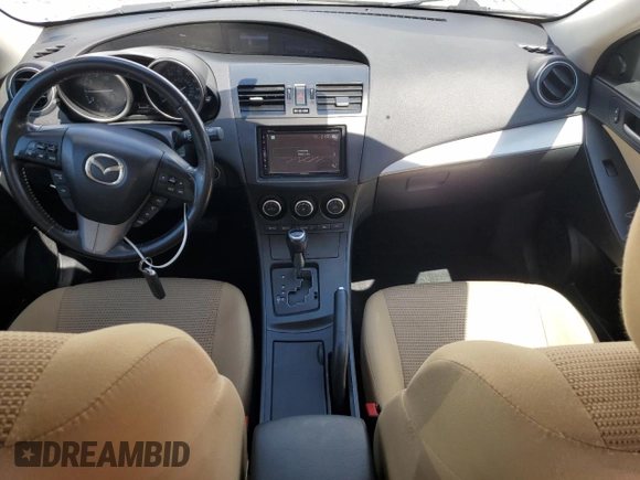 2013 Mazda 3 i Touring z VIN JM1BL1L7XD1794942, wystawiony jako Copart lot #57842295 z przebiegiem 124 408 mil mil oraz Szkoda całkowita • Salvage title. Historia ofert i sprzedaży dostępna na DreamBid. Obrazek 8.