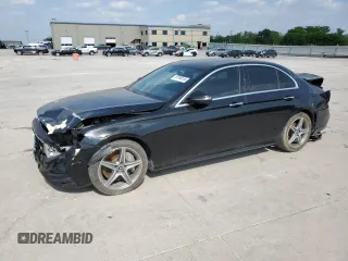 2018 Mercedes-Benz E-Class E 300 with VIN WDDZF4JBXJA445196, listed as a Copart auction lot 53596555 with 0 mi miles and Salvage Title. Bid and sale history available at carsss.com. Image 1.