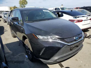 2021 Toyota Venza LE with VIN JTEAAAAH3MJ060376, listed as a Copart auction lot 59752932 with 20,631 mi miles. Bid and sale history available at carsss.com. Image 1.