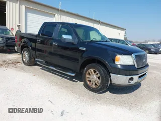 2008 Ford F-150 XLT with VIN 1FTPW12V68FB66012, listed as a IAAI auction lot 41790155 with 206,549 mi miles. Bid and sale history available at carsss.com. Image 1.