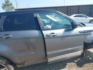 2015 Land Rover Range Rover Evoque Pure Plus z VIN SALVP2BG8FH047528, wystawiony jako IAAI lot #42466907 z przebiegiem 100 941 mil mil oraz . Historia ofert i sprzedaży dostępna na DreamBid. Obrazek 17.