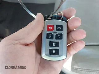 2019 Toyota Sienna XLE Auto Access Seat с VIN 5TDYZ3DC7KS968515, выставлен на аукционе IAAI как лот 42054186 с пробегом 79 956 миль миль и . История ставок и продаж доступна на DreamBid. Изображение 11.