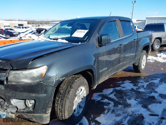 2018 Chevrolet Colorado 4WD LT with VIN 1GCGTCEN1J1138511, listed as a IAAI auction lot 41299326 with 107,159 mi miles. Bid and sale history available at carsss.com. Image 17.