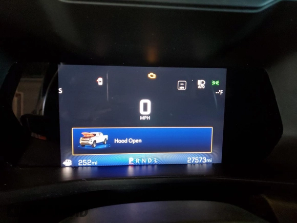 2023 Chevrolet Colorado 2WD Work Truck z VIN 1GCGSBEC9P1262417, wystawiony jako Copart lot #61997715 z przebiegiem 27 573 mil mil oraz Czysty tytuł • Clean title. Historia ofert i sprzedaży dostępna na DreamBid. Obrazek 9.