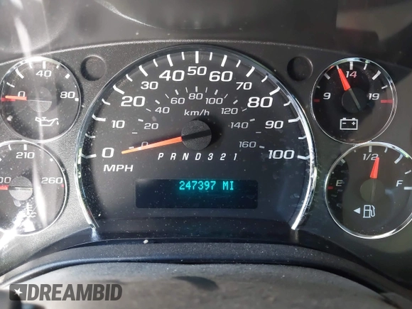 2009 Chevrolet Express Cargo Van with VIN 1GCGG25C791125061, listed as a IAAI auction lot 42131397 with 247,397 mi miles. Bid and sale history available at carsss.com. Image 15.