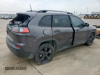 2021 Jeep Cherokee Altitude с VIN 1C4PJLLB5MD134799, выставлен на аукционе Copart как лот 57705125 с пробегом 100 618 миль миль и Списание • Salvage title. История ставок и продаж доступна на DreamBid. Изображение 3.