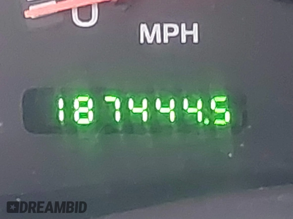 2000 Ford Expedition XLT with VIN 1FMPU16L7YLA54864, listed as a IAAI auction lot 41729630 with 187,444 mi miles and . Bid and sale history available at DreamBid. Image 15.