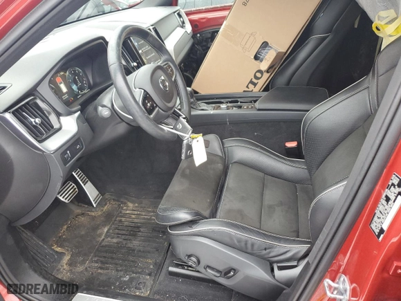 2019 Volvo XC60 R-Design with VIN LYVA22RMXKB176382, listed as a Copart auction lot 43114655 with 84,390 mi miles and Salvage Title. Bid and sale history available at carsss.com. Image 7.