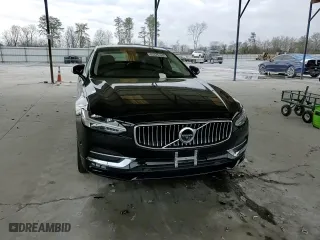 2018 Volvo S90 Inscription with VIN LVY992ML1JP020076, listed as a Copart auction lot 43375185 with NaN miles and Salvage Title. Bid and sale history available at carsss.com. Image 10.