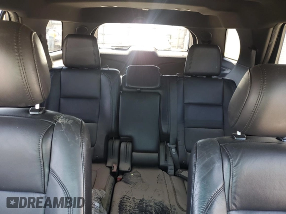 2015 Ford Explorer Limited z VIN 1FM5K7F89FGA87821, wystawiony jako Copart lot #52499855 z przebiegiem Nie podano mil oraz Nie do naprawy • Non repairable. Historia ofert i sprzedaży dostępna na DreamBid. Obrazek 10.