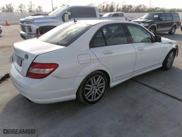 2009 Mercedes-Benz C-Class 3.0L Sport with VIN WDDGF54X79F213951, listed as a IAAI auction lot 38264904 with 1 mi miles. Bid and sale history available at carsss.com. Image 4.