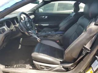2022 Ford Mustang EcoBoost z VIN 1FATP8UH0N5102809, wystawiony jako Copart lot #54985515 z przebiegiem 47 174 mil mil oraz Szkoda całkowita • Salvage title. Historia ofert i sprzedaży dostępna na DreamBid. Obrazek 7.