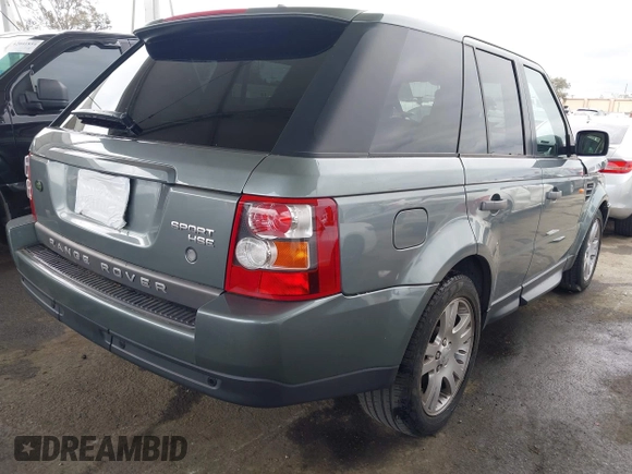 2006 Land Rover Range Rover Sport HSE with VIN SALSF25466A923626, listed as a IAAI auction lot 42067711 with 61,189 mi miles and . Bid and sale history available at DreamBid. Image 4.