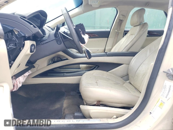 2014 Lincoln MKZ with VIN 3LN6L2G95ER829361, listed as a Copart auction lot 54988545 with 145,141 mi miles and Clean Title. Bid and sale history available at carsss.com. Image 7.