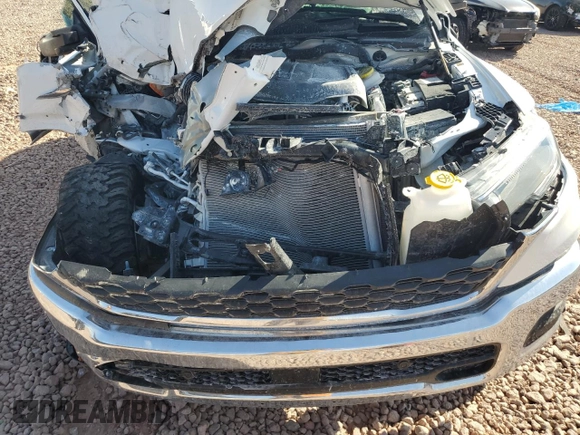 2025 Ram 1500 Big Horn z VIN 1C6SRFFP8SN656238, wystawiony jako Copart lot #51521185 z przebiegiem 1 776 mil mil oraz Szkoda całkowita • Salvage title. Historia ofert i sprzedaży dostępna na DreamBid. Obrazek 12.