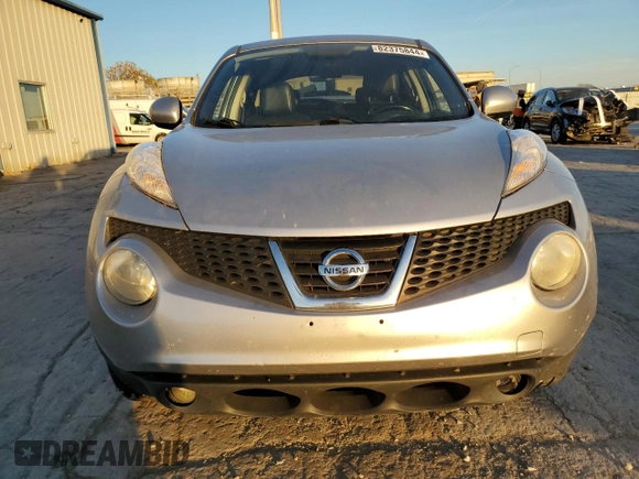2011 Nissan Juke SV with VIN JN8AF5MR2BT014772, listed as a Copart auction lot 82375844 with 156,363 mi miles and Salvage Title. Bid and sale history available at carsss.com. Image 5.