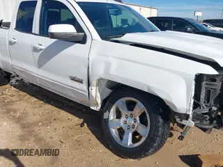 2018 Chevrolet Silverado 1500 LT with VIN 1GCRCREC4JZ368426, listed as a IAAI auction lot 41343347 with 114,821 mi miles and . Bid and sale history available at DreamBid. Image 20.