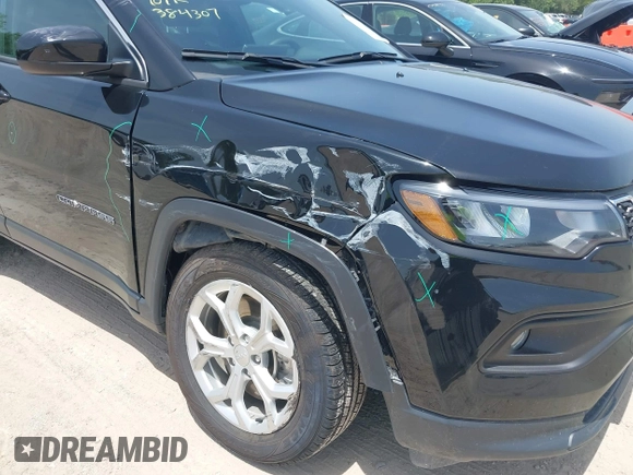 2024 Jeep Compass Latitude с VIN 3C4NJDBN4RT111850, выставлен на аукционе IAAI как лот 42771963 с пробегом 40 626 миль миль и . История ставок и продаж доступна на DreamBid. Изображение 6.