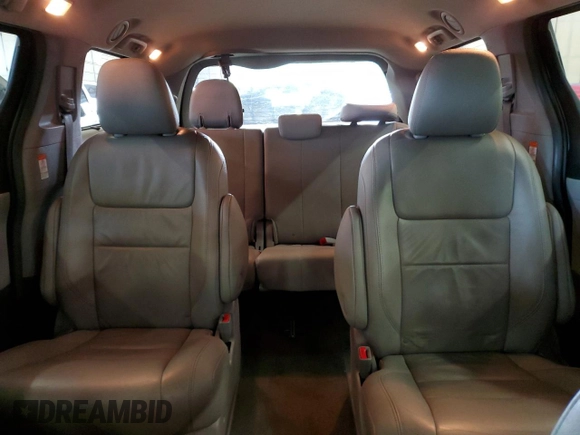2017 Toyota Sienna XLE с VIN 5TDDZ3DC0HS180957, выставлен на аукционе Copart как лот 58753055 с пробегом 266 438 миль миль и Чистый • Clean title. История ставок и продаж доступна на DreamBid. Изображение 10.