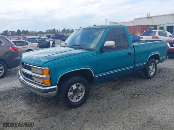 1994 Chevrolet C/K 1500 with VIN 1GCDC14Z2RZ114355, listed as a IAAI auction lot 41790538 with NaN miles. Bid and sale history available at carsss.com. Image 2.