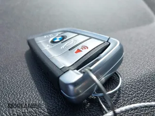 2019 BMW X3 xDrive30i with VIN 5UXTR9C52KLR11316, listed as a IAAI auction lot 42002750 with 58,127 mi miles and . Bid and sale history available at DreamBid. Image 11.